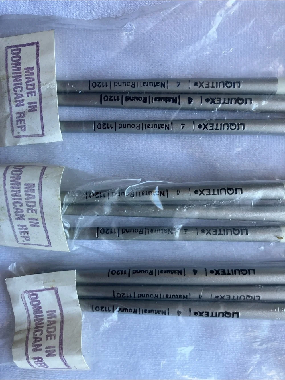 25 Liquitex 1120 Natural Round paintbrushes